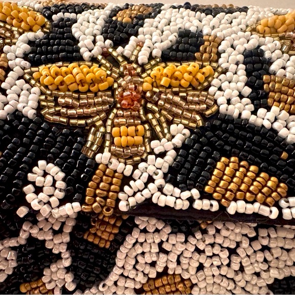 Viral Beaded Leopard Detail With Bee’s Embellishment Chain Crossbody Bag NWT - Picture 3 of 11